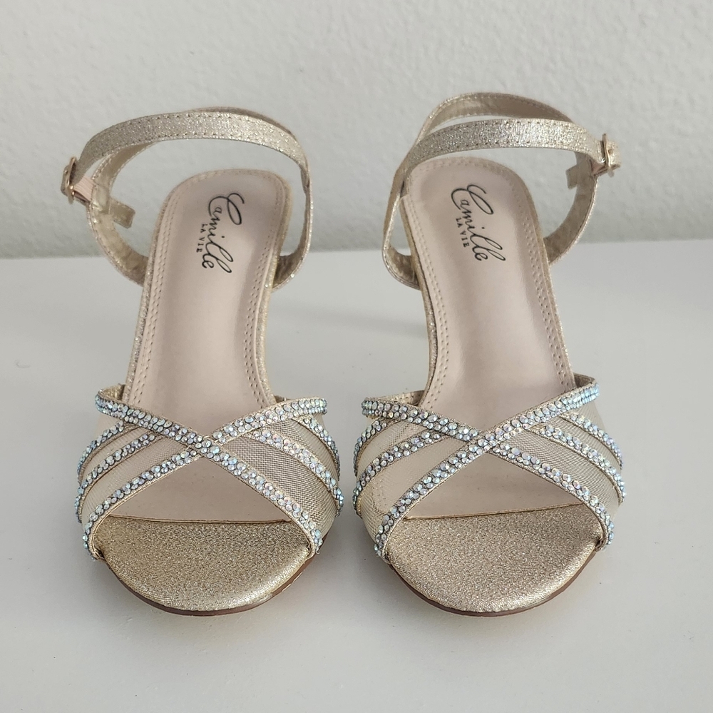 Camille La Vie Gold Heels Elegant Strappy Design